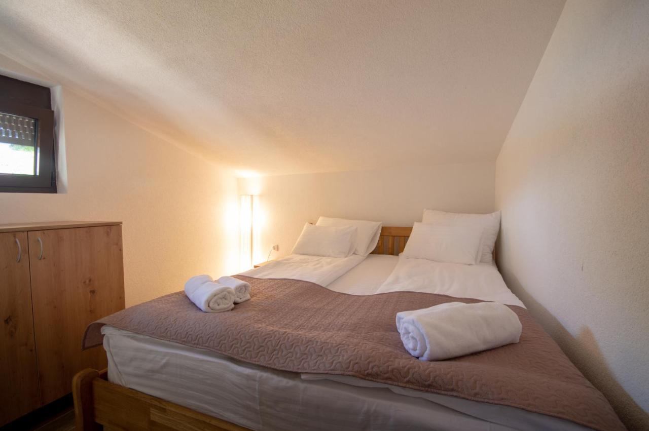 Bed and Breakfast Montekarlo Na Drini Mali Zvornik Экстерьер фото